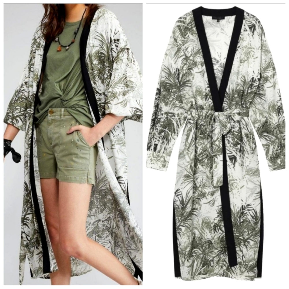 NWT Sanctuary Green Calico Printed  Tropical Long Sleeve Kimono